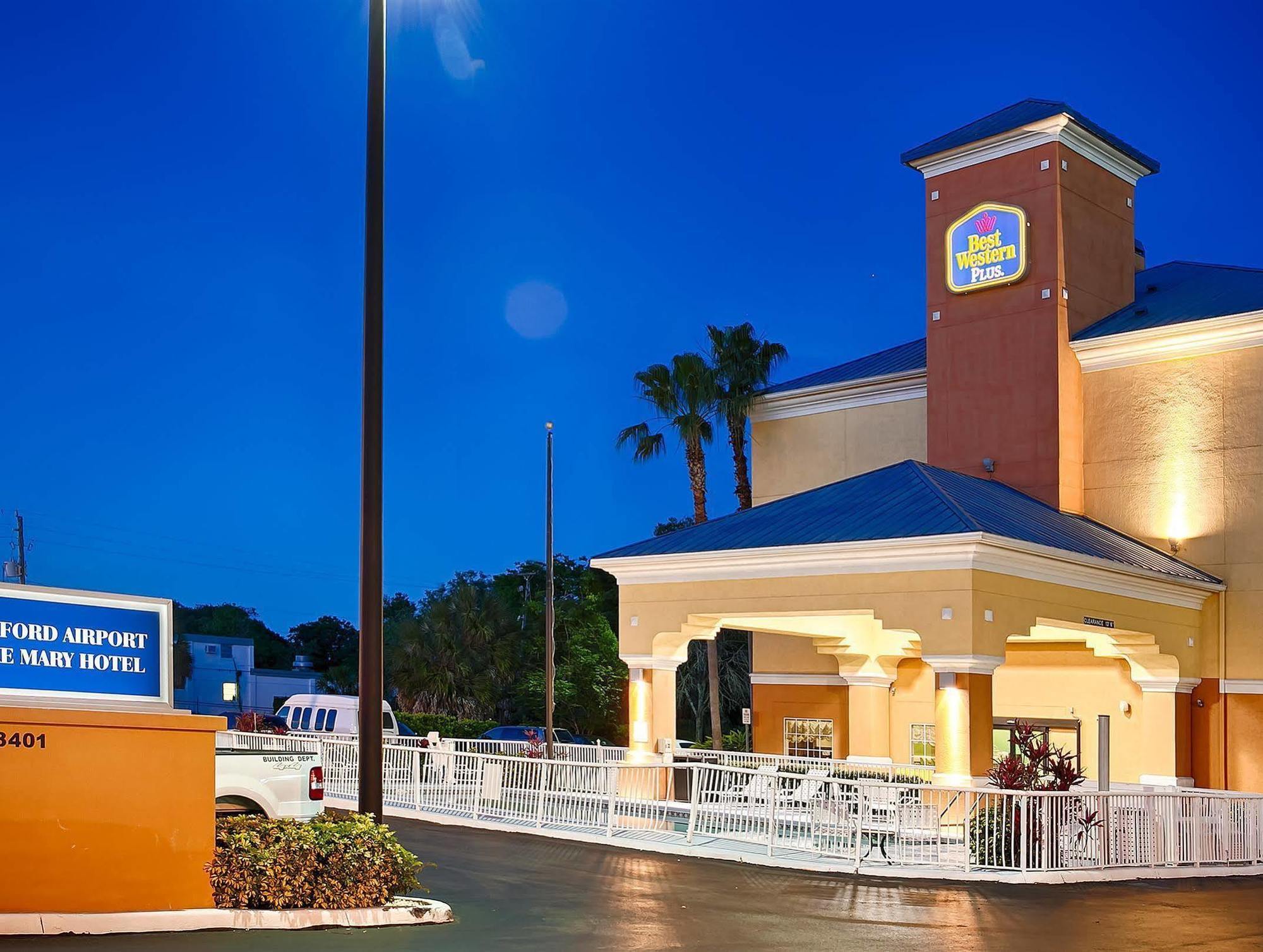 Hotel Western Airport/lake Mary 3*